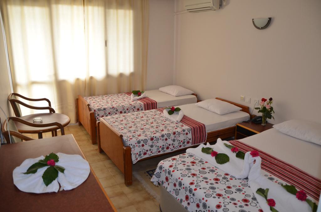 Dilek Hotel Menderes Quarto foto